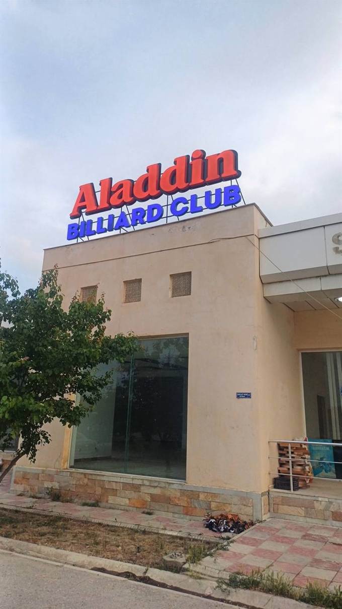 Aladdin Billiard Club — Hajmli harflar, Venera Design